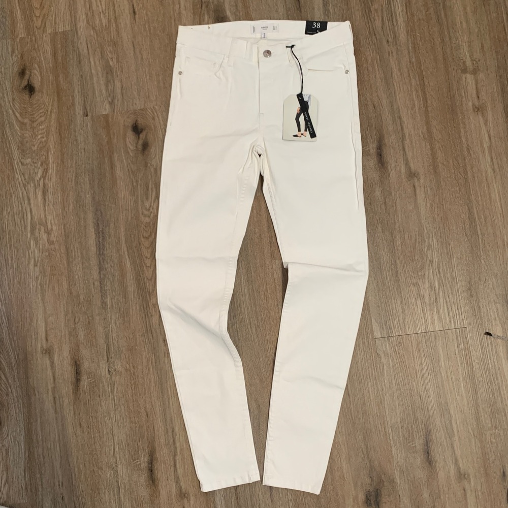 NWT Mango‎ coated denim white slim leg jeans - size 6 womens